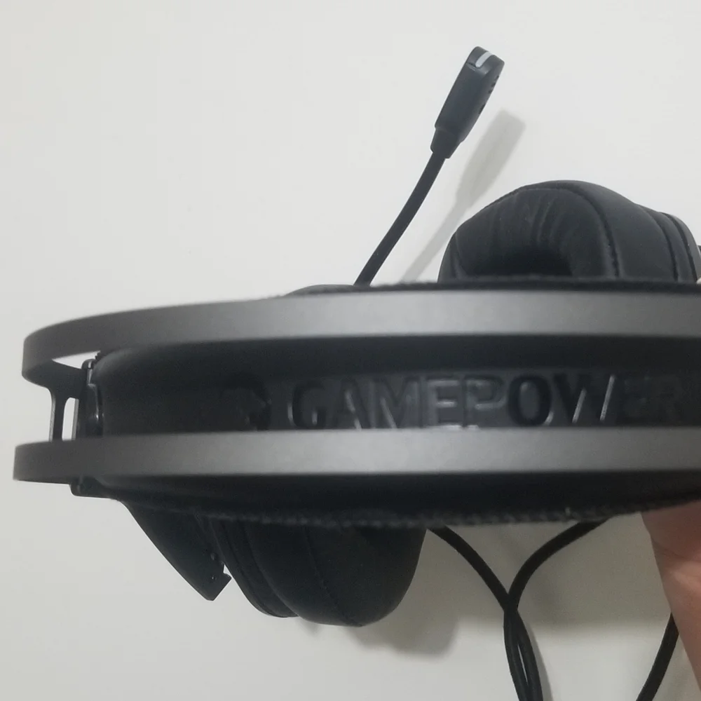 Gamepower wired gaming headphones w 7.1 surround sound, EUC - Picture 3 of 6